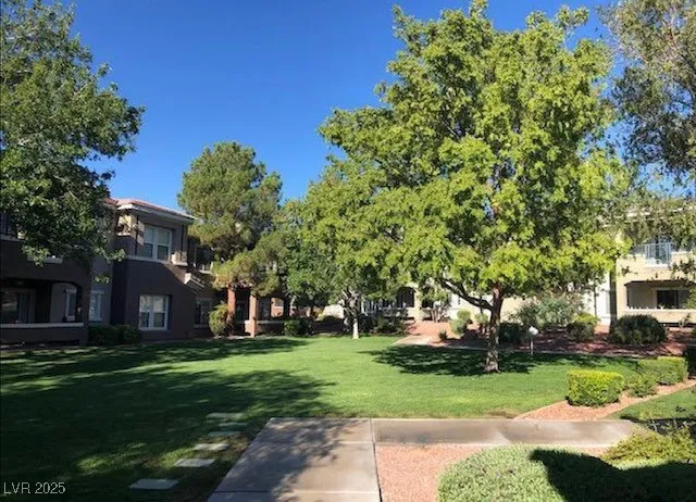 $2,100 | 10809 Garden Mist Drive, Unit 2078, Las Vegas, NV 89135