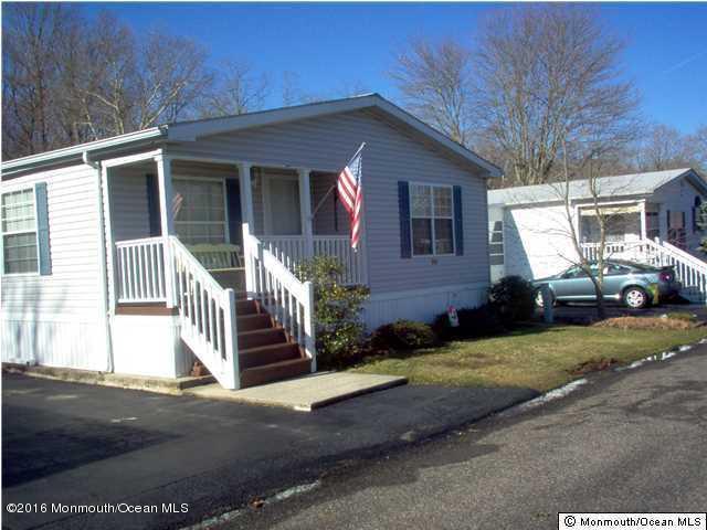 26 Village Road Morganville, NJ 07751 - Photo 2 of 31 1