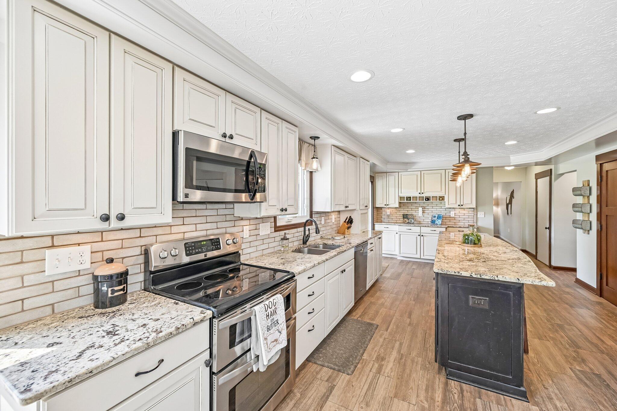 2880 Cheshire Road Delaware, OH 43015 - Photo 13 of 80