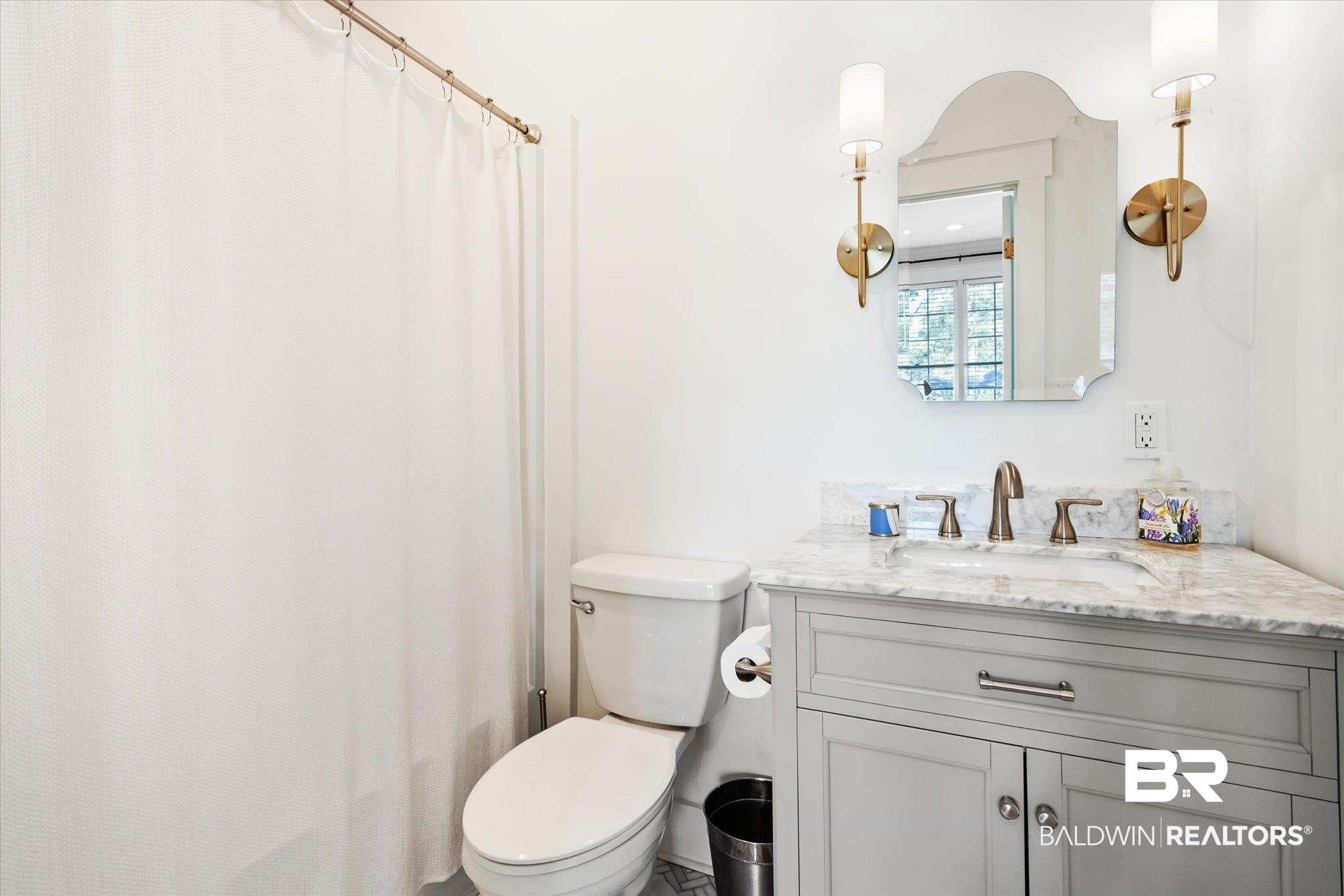 4305 Wilkinson Way Mobile, AL 36608 - Photo 17 of 40