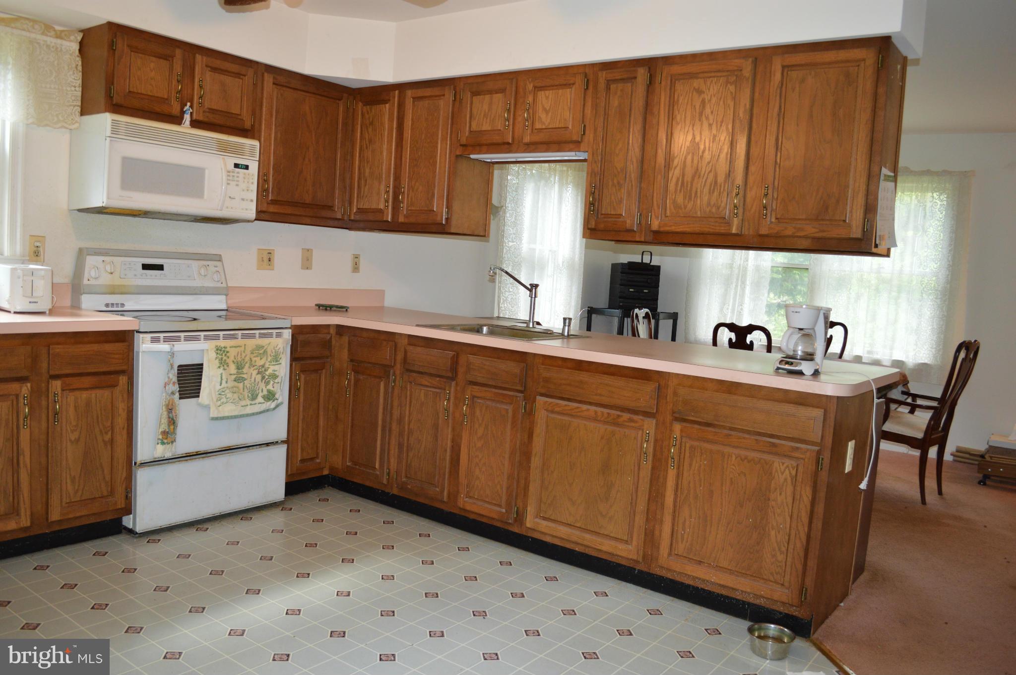1775 Stone Chapel Road Westminster, MD 21157 - Photo 4 of 23 Kitchen