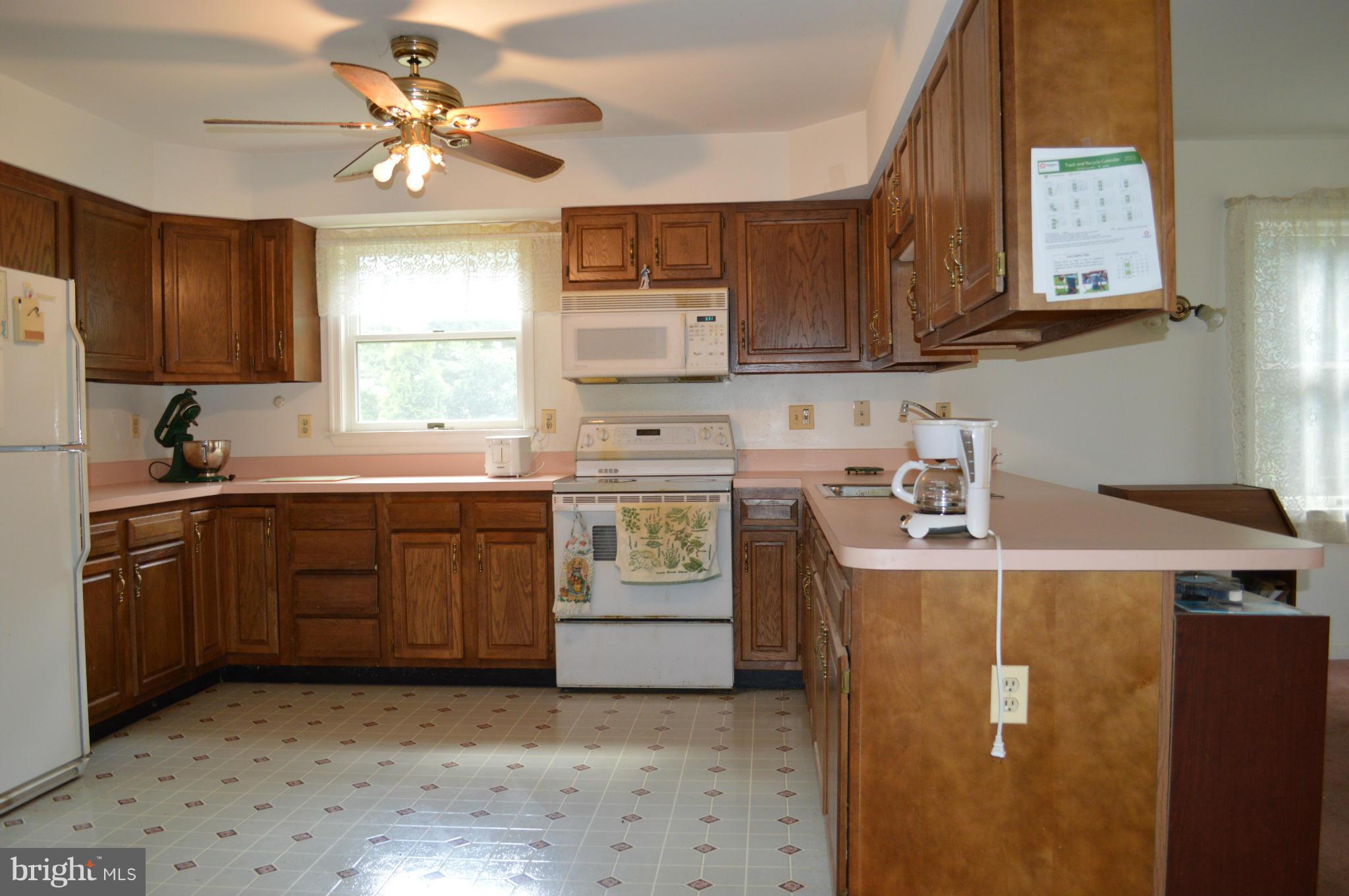 1775 Stone Chapel Road Westminster, MD 21157 - Photo 6 of 23 Kitchen