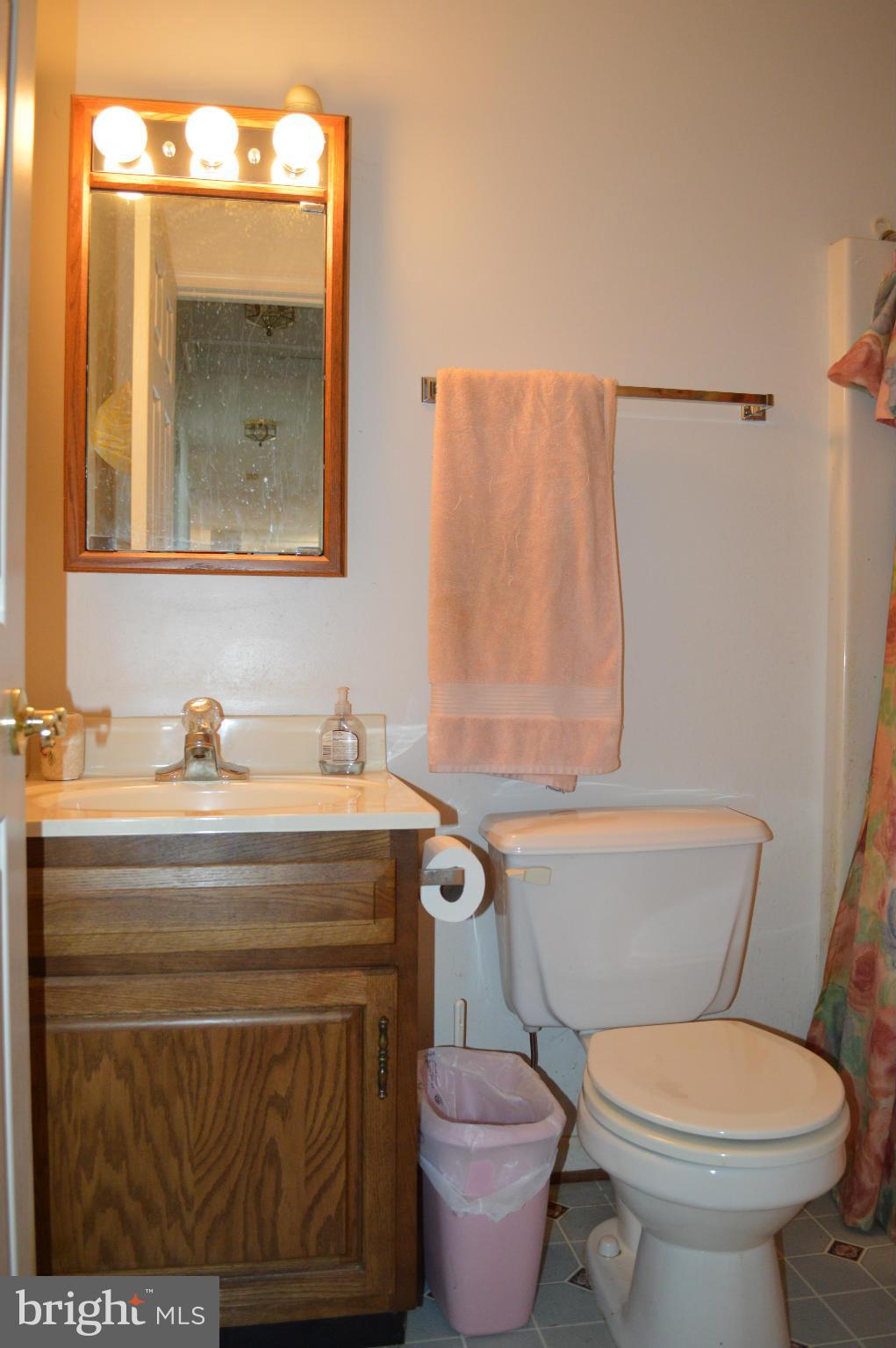 1775 Stone Chapel Road Westminster, MD 21157 - Photo 10 of 23 Bath