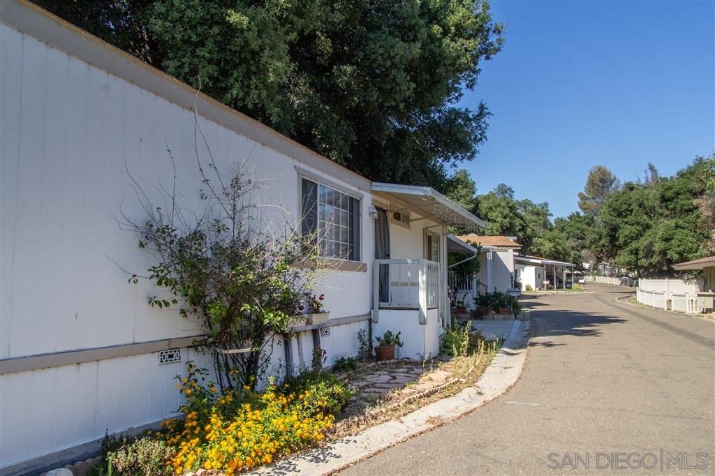 3505 Alpine Boulevard, Unit 12 Alpine, CA 91901 - Photo 3 of 21