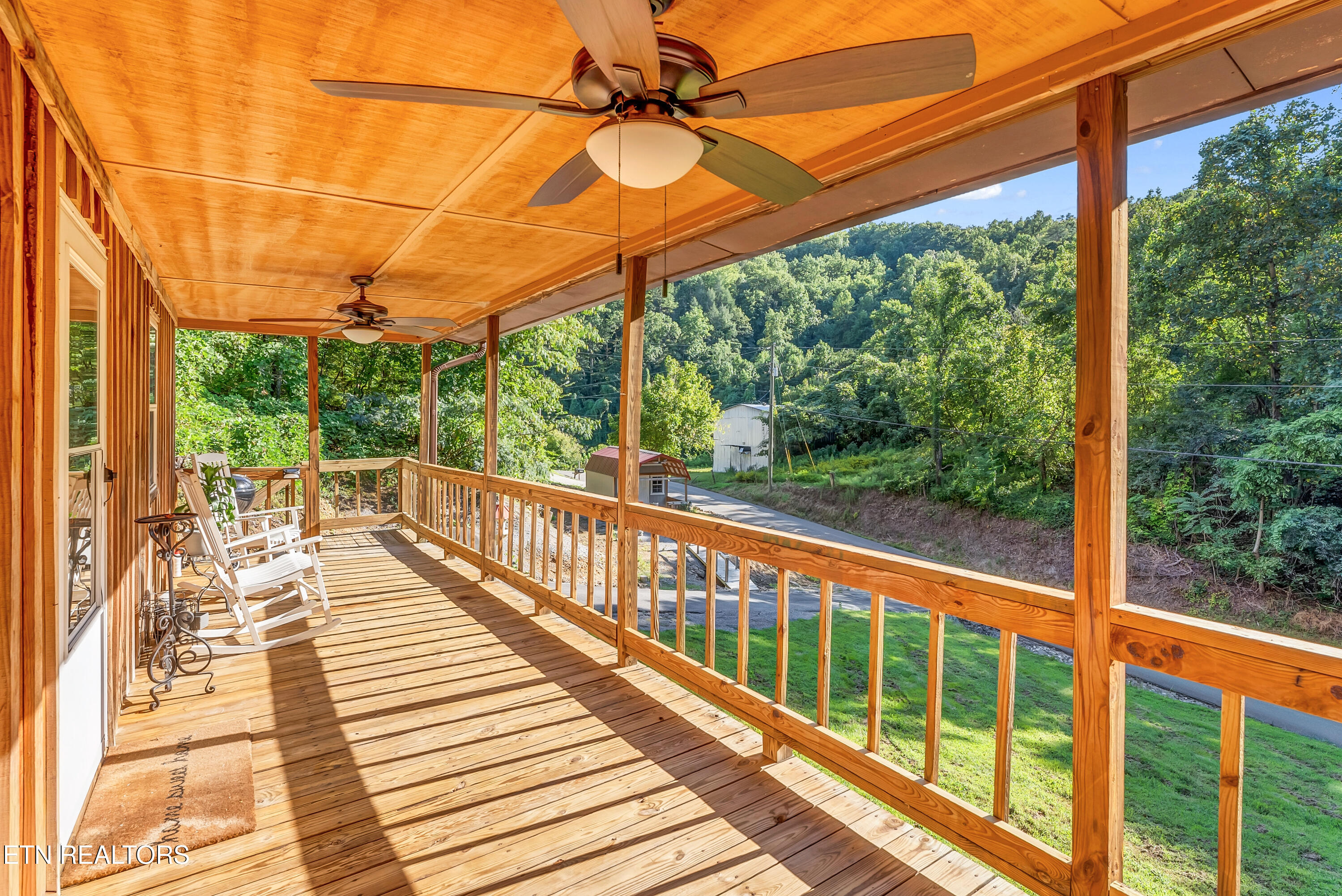 2881 Maples Branch Road Sevierville, TN 37876 - Photo 21 of 23 05-Front Deck A2