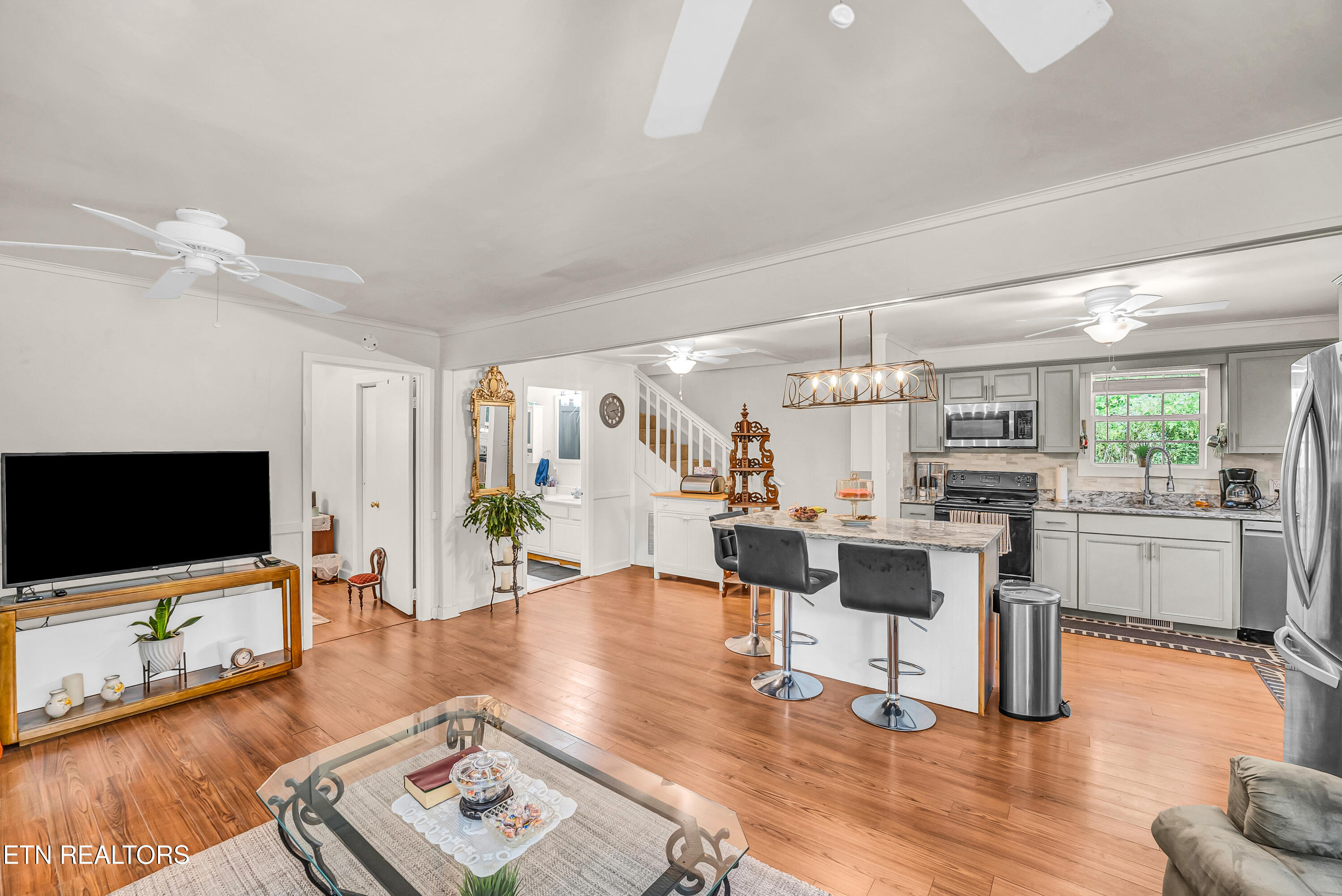 2881 Maples Branch Road Sevierville, TN 37876 - Photo 6 of 23 14-Living Room A4