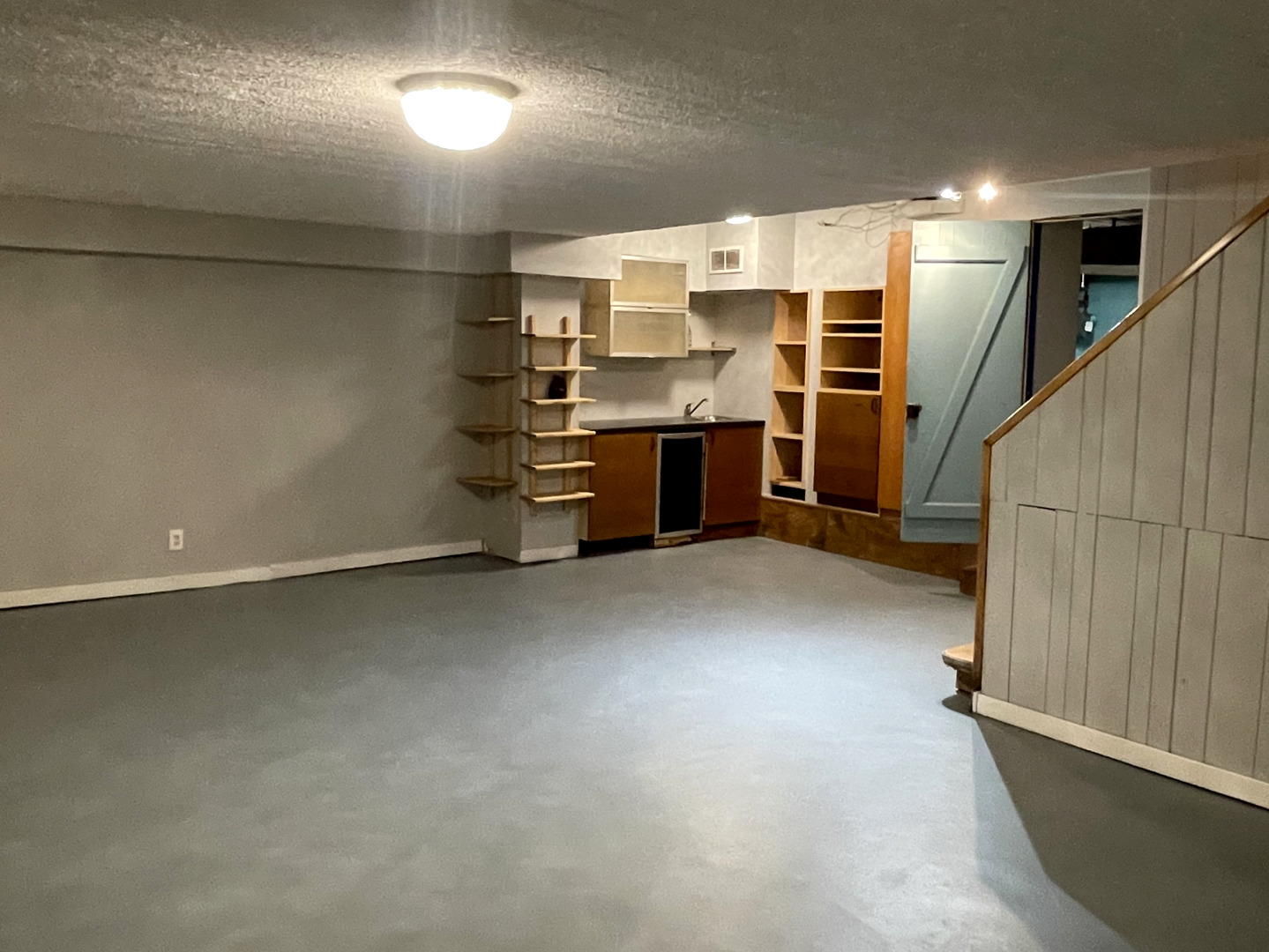8258 South Rhodes Avenue Chicago, IL 60619 - Photo 12 of 13 Gallery Image 12