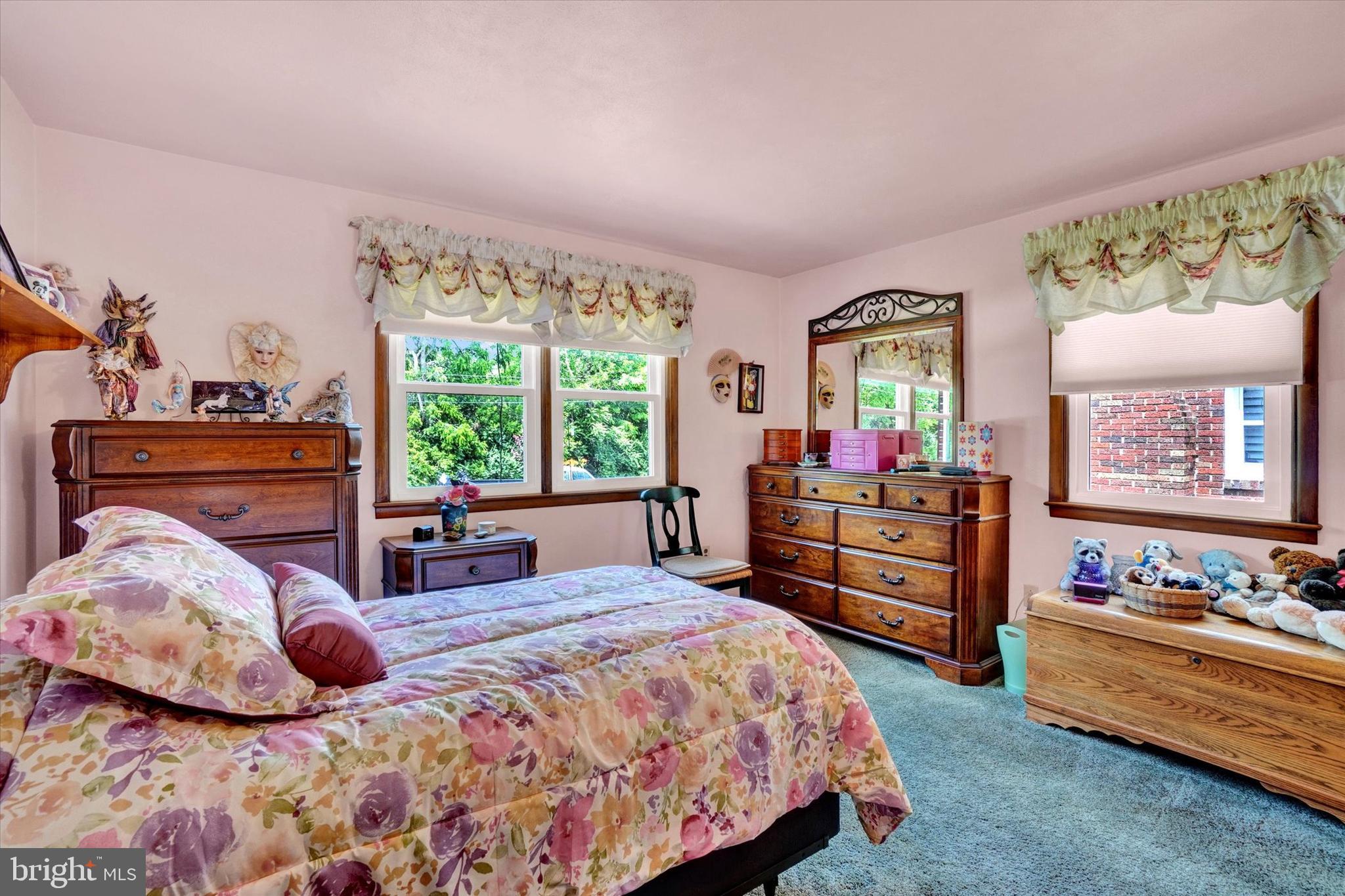 285 South Main Street Mount Wolf, PA 17347 - Photo 23 of 34 a bedroom with a bed and large windows