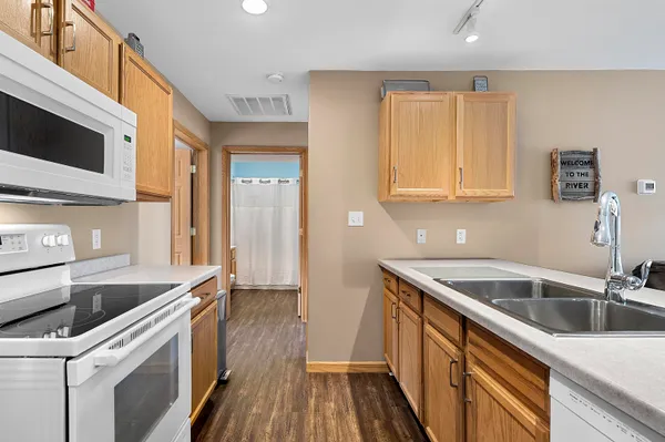 $229,900 | N10911 Peshtigo River Lane, Unit 9, Crivitz, WI 54114
