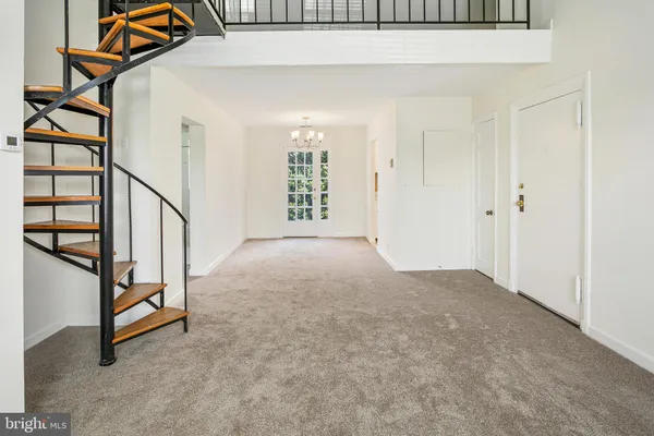 $2,350 | 2820 South Abingdon Street, Unit C1, Arlington, VA 22206