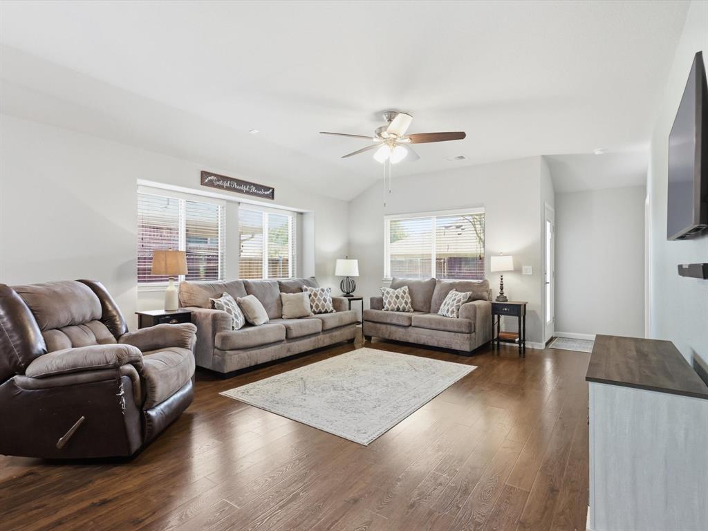 452 Harding Lane Lavon, TX 75166 - Photo 6 of 18