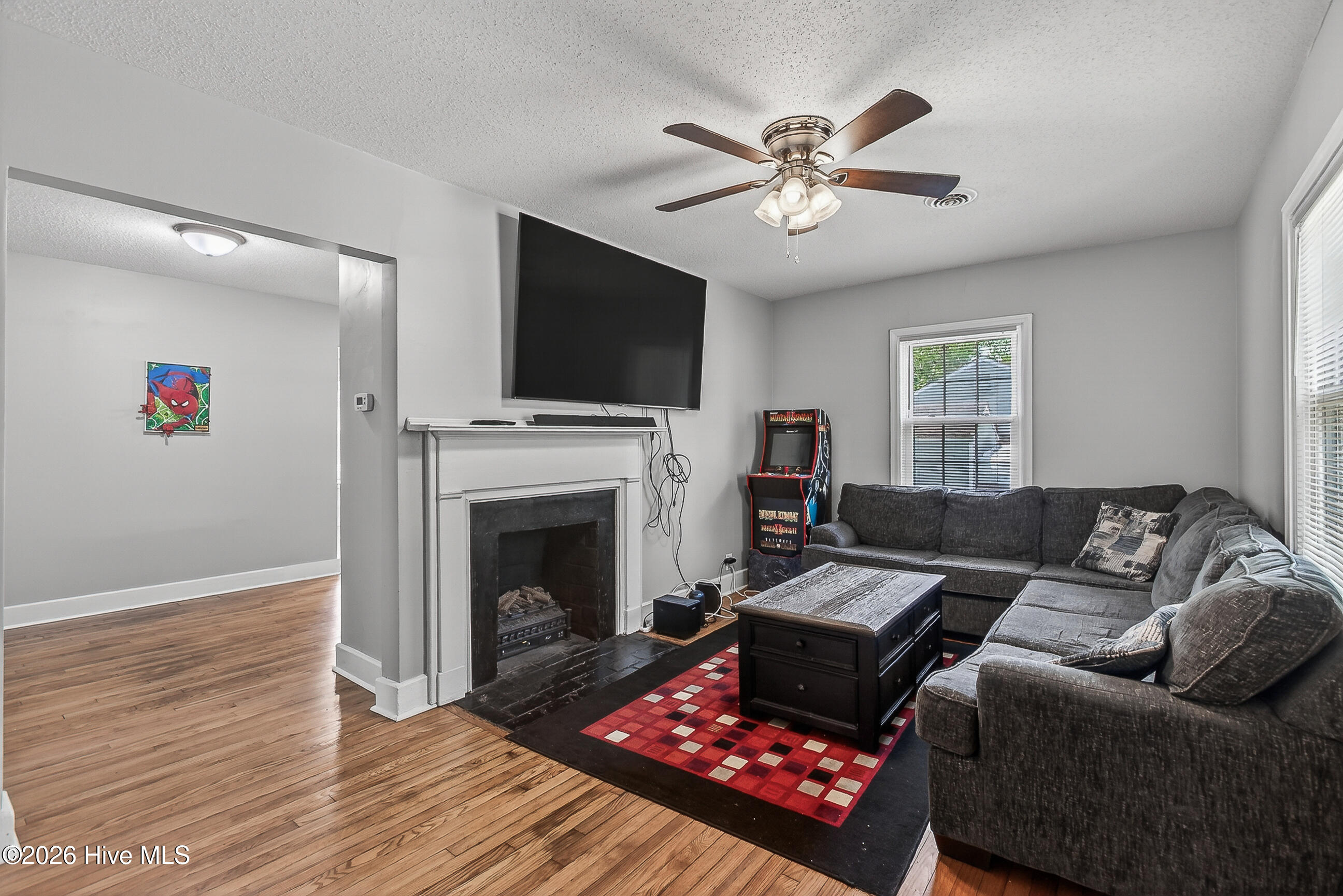 403 Sherwood Road Jacksonville, NC 28540 - Photo 5 of 23