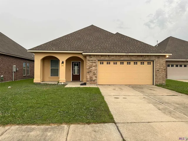$2,300 | 4414 Olivia Drive, Addis, LA 70710