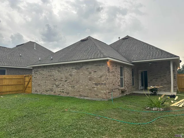 $2,300 | 4414 Olivia Drive, Addis, LA 70710