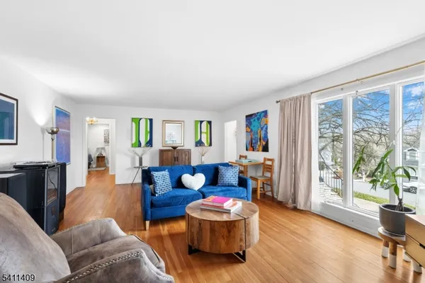 $675,000 | 1060 Sunny Slope Drive, Mountainside, NJ 07092