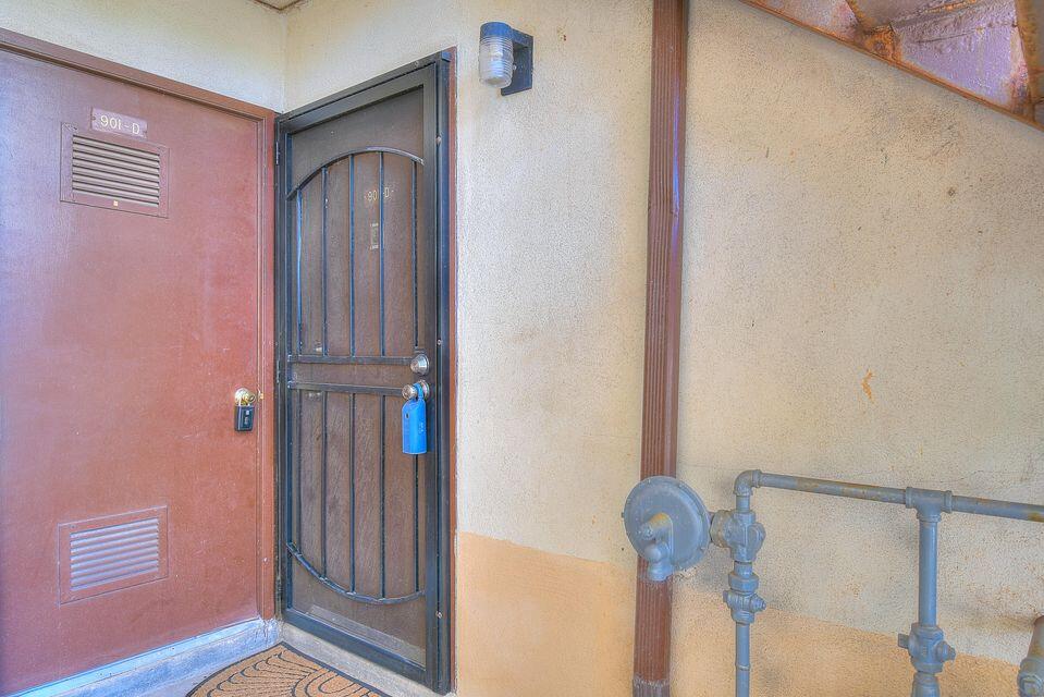 901 Country Club Drive Southeast, Unit D Rio Rancho, NM 87124 - Photo 5 of 29 Gallery Image 5