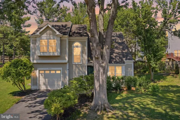 $3,900 | 4020 Blue Slate Drive, Alexandria, VA 22306