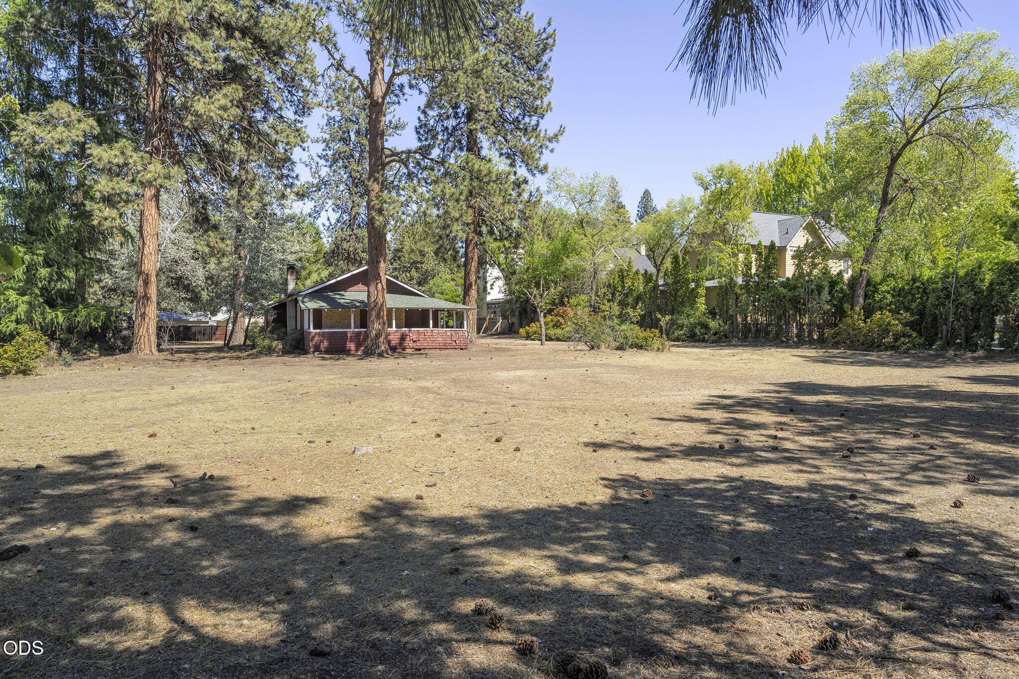 1920 Northeast 8th Street Bend, OR 97701 - Photo 11 of 29