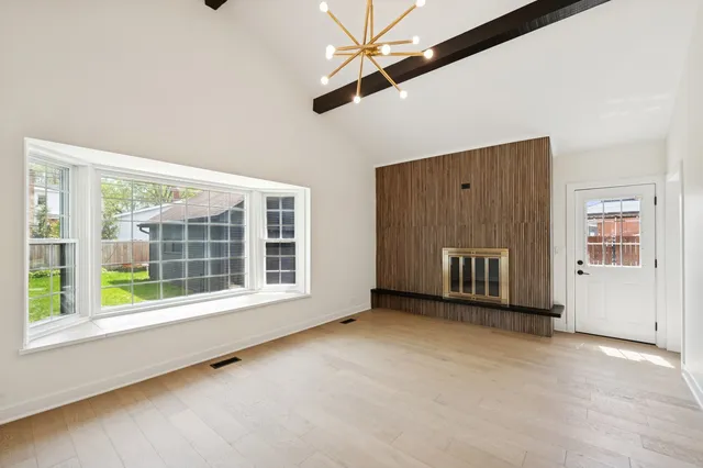 $739,900 | 1929 South Ashland Avenue, Park Ridge, IL 60068