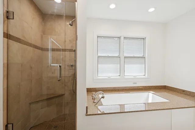 $739,900 | 1929 South Ashland Avenue, Park Ridge, IL 60068