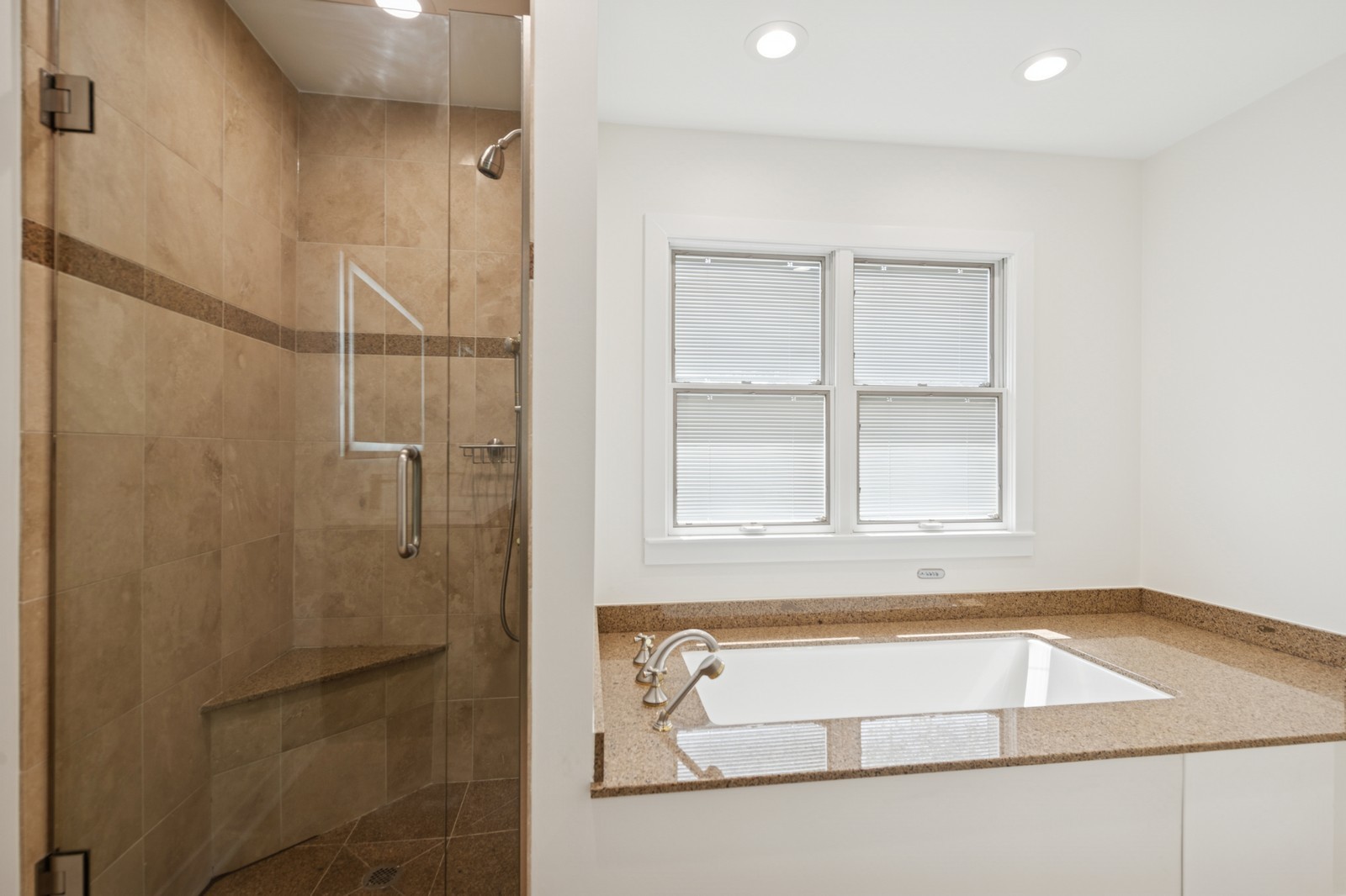 1929 South Ashland Avenue Park Ridge, IL 60068 - Photo 15 of 18 a bathroom with a bathtub and shower