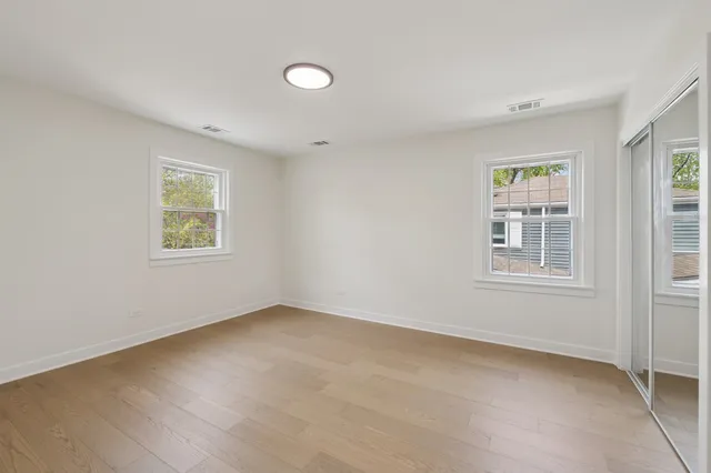 $739,900 | 1929 South Ashland Avenue, Park Ridge, IL 60068