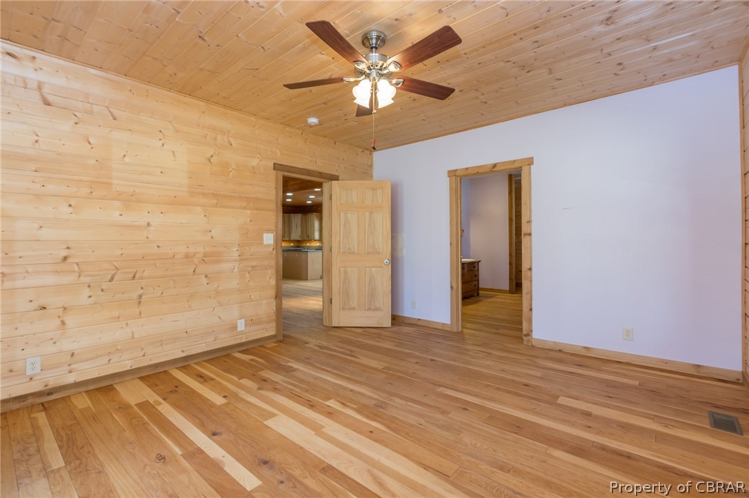 140 Peake Road Weems, VA 22576 - Photo 20 of 47 Gallery Image 20