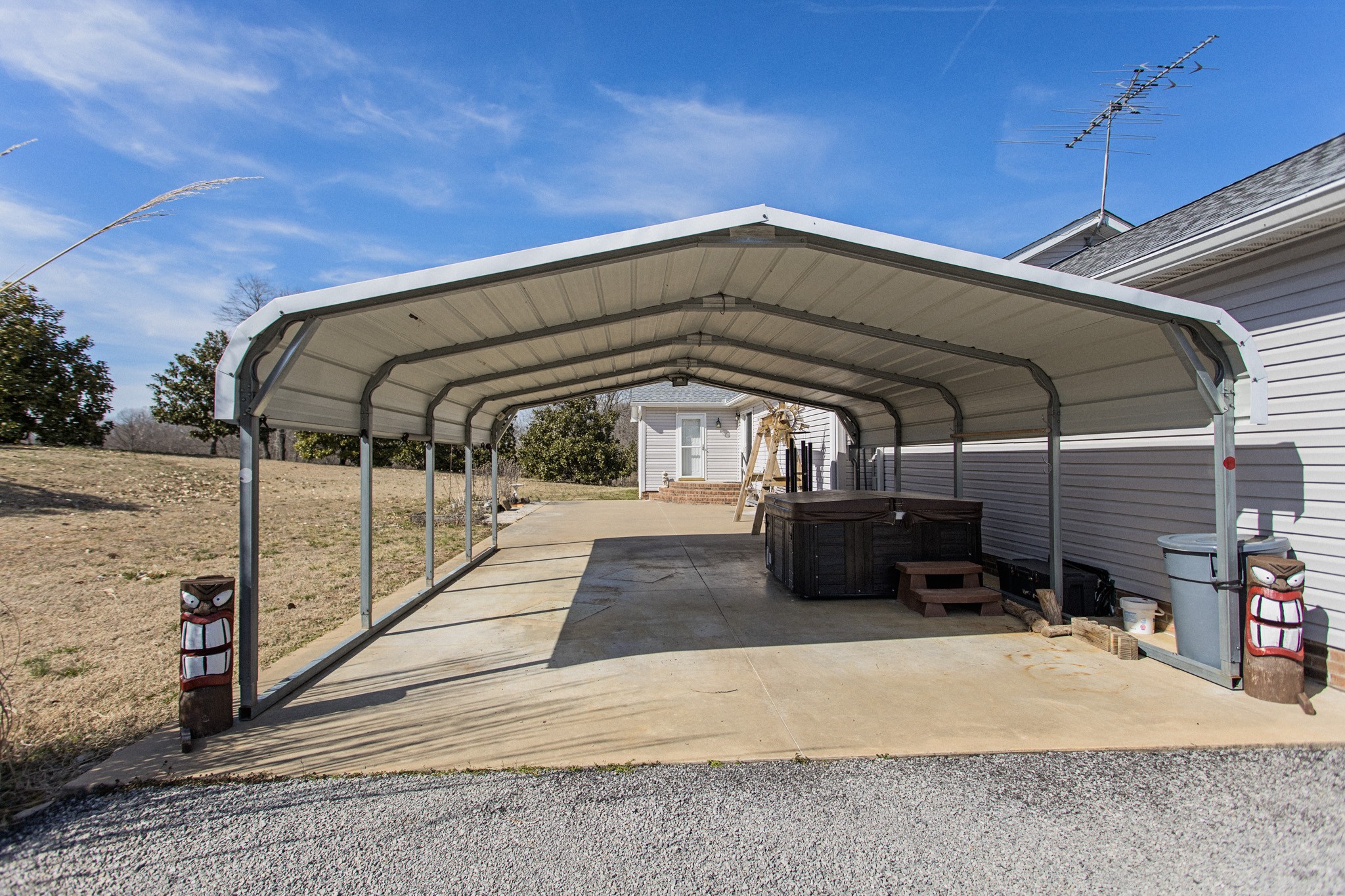 3579 Kinneys Road Cedar Hill, TN 37032 - Photo 19 of 26 a view of a car gate of a house