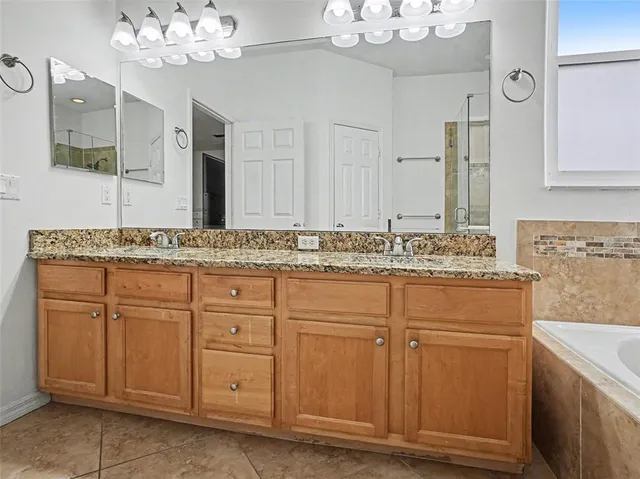 $575,000 | 5362 Shingle Creek Drive, Orlando, FL 32821