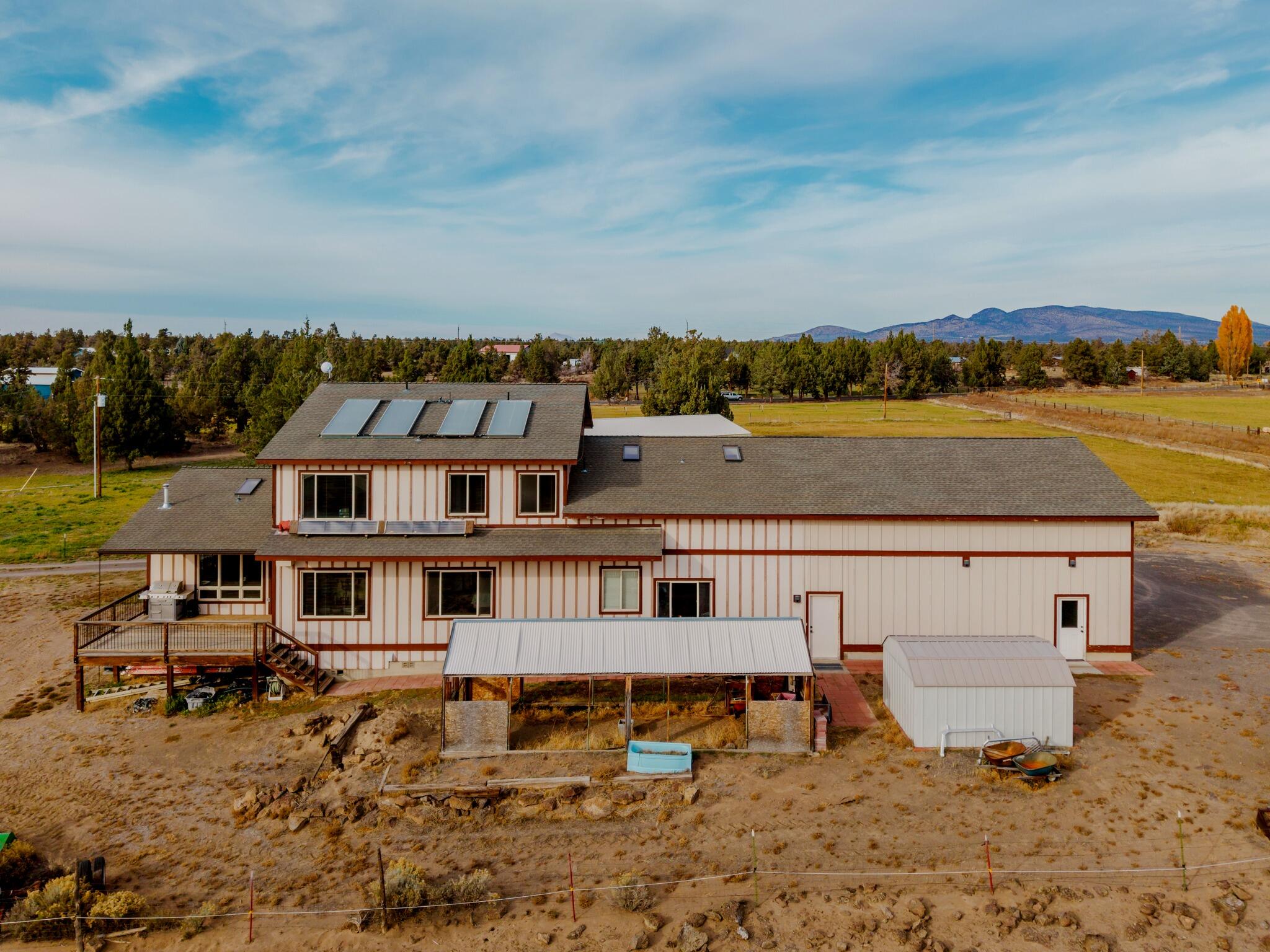 25451 Alfalfa Market Road Bend, OR 97701 - Photo 44 of 57 Gallery Image 44