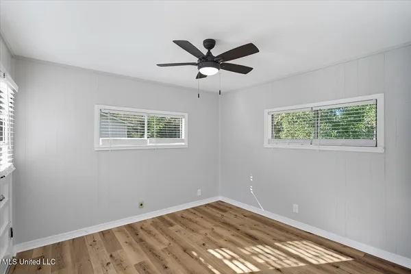 $1,600 | 324 Court Street, Raymond, MS 39154