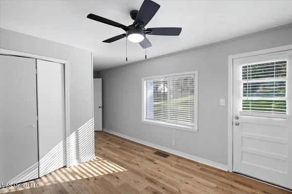 $1,600 | 324 Court Street, Raymond, MS 39154