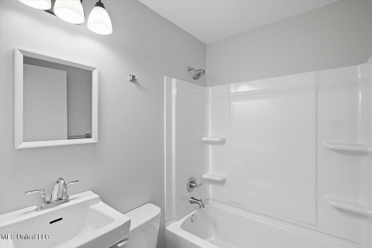 324 Court Street Raymond, MS 39154 - Photo 19 of 28 19-324 Court St _ Home Tours MS