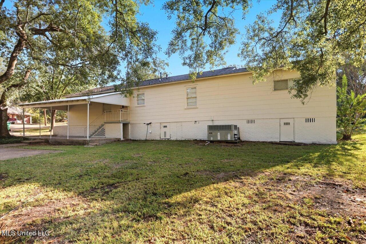 324 Court Street Raymond, MS 39154 - Photo 28 of 28 27-324 Court St _ Home Tours MS