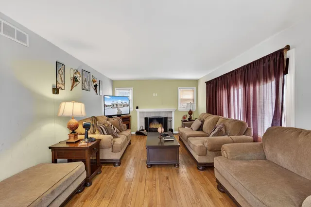 $268,900 | 4272 North 88th Street, Milwaukee, WI 53222