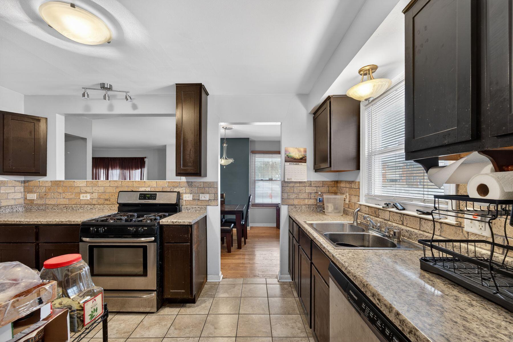 4272 North 88th Street Milwaukee, WI 53222 - Photo 4 of 19 Spacious Kitchen