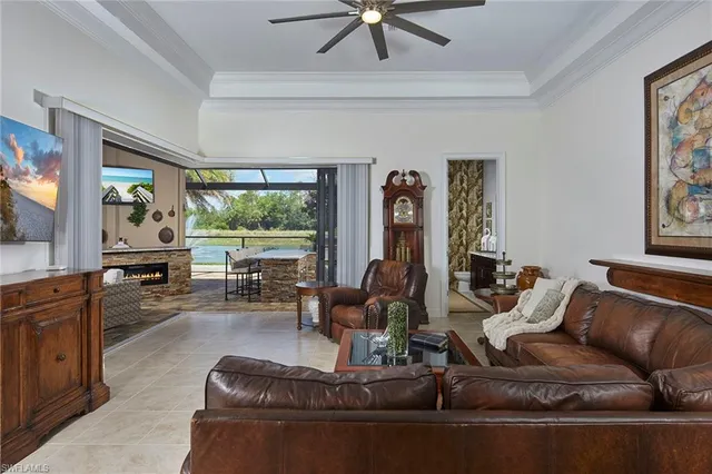 $2,199,000 | 1633 Songbird Court, Naples, FL 34120