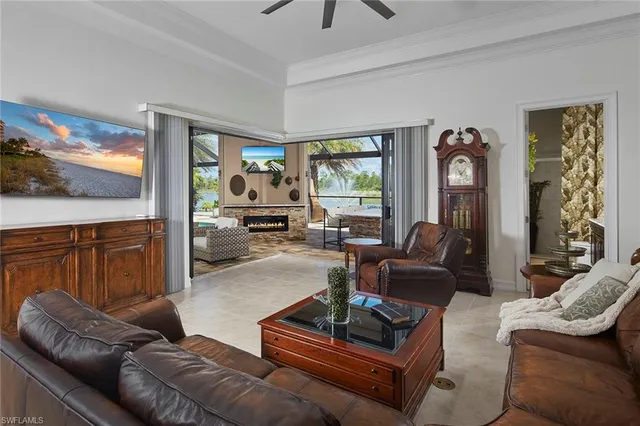 $2,199,000 | 1633 Songbird Court, Naples, FL 34120