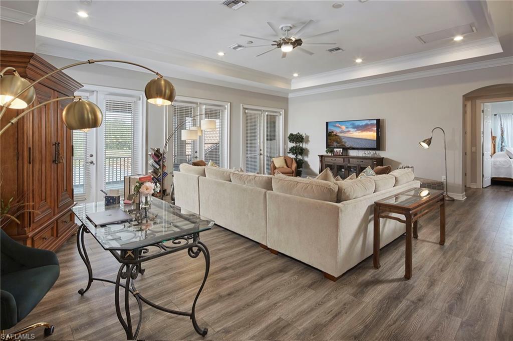 1633 Songbird Court Naples, FL 34120 - Photo 25 of 50