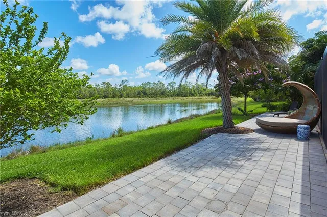 $2,199,000 | 1633 Songbird Court, Naples, FL 34120
