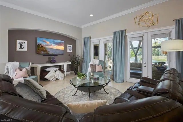 $2,199,000 | 1633 Songbird Court, Naples, FL 34120