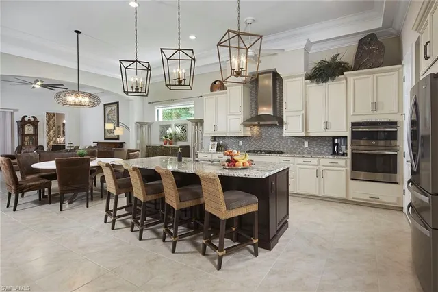 $2,199,000 | 1633 Songbird Court, Naples, FL 34120