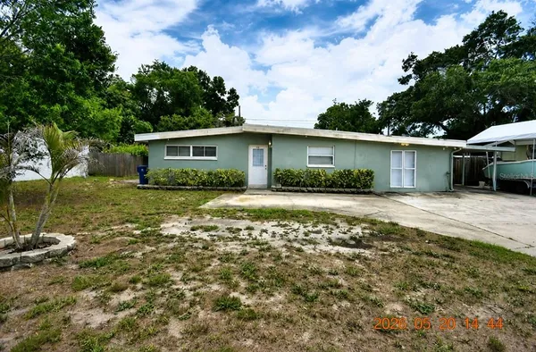 $2,700 | 8720 Flame Vine Avenue, Seminole, FL 33777