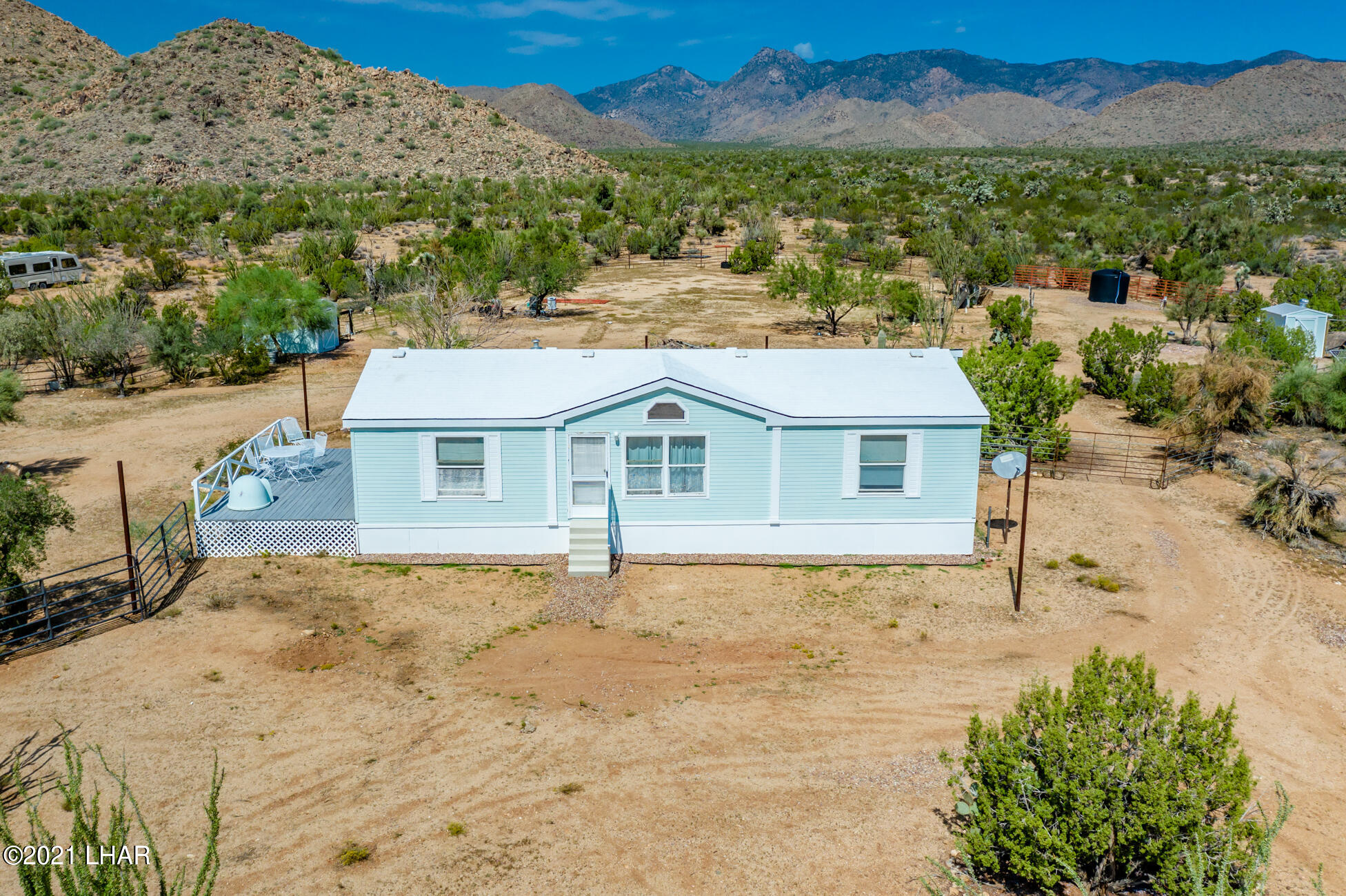 19622 South Cheyenne Road Yucca, AZ 86438 - Photo 48 of 65 19622CheyenneRdSDrone_01