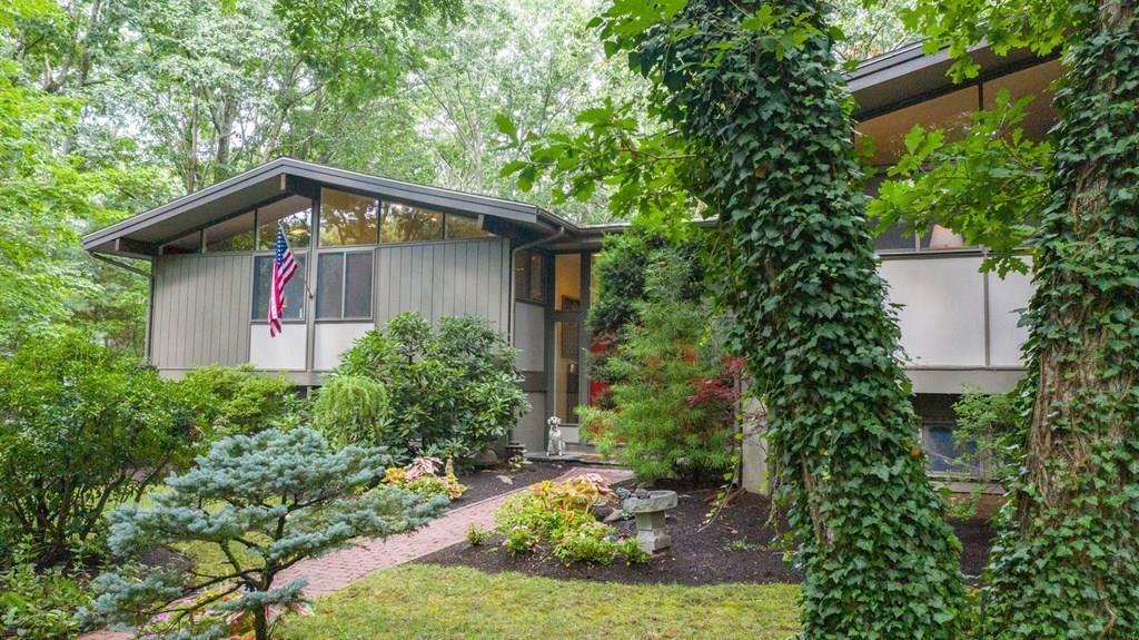 34 Indian Ridge Road Natick, MA 01760 - Photo 3 of 34 Gallery Image 3