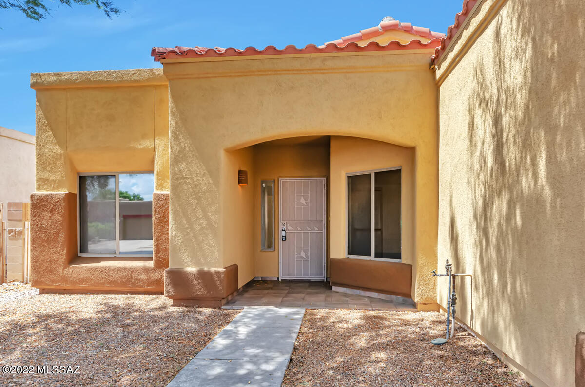 456 West Windowmaker Road Tucson, AZ 85737 - Photo 2 of 21