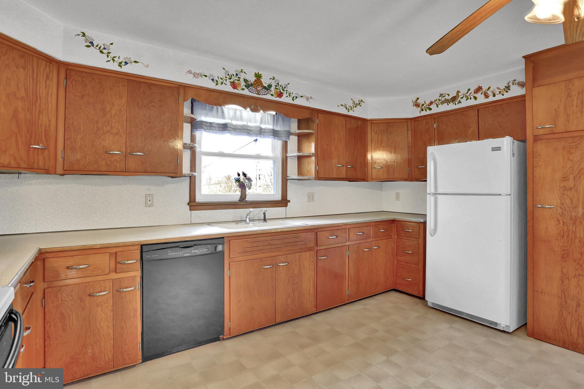 971 Felton Road Red Lion, PA 17356 - Photo 12 of 37 Gallery Image 12