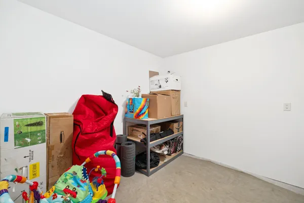 $650,000 | 102 County Road 1, Fessenden, ND 58438