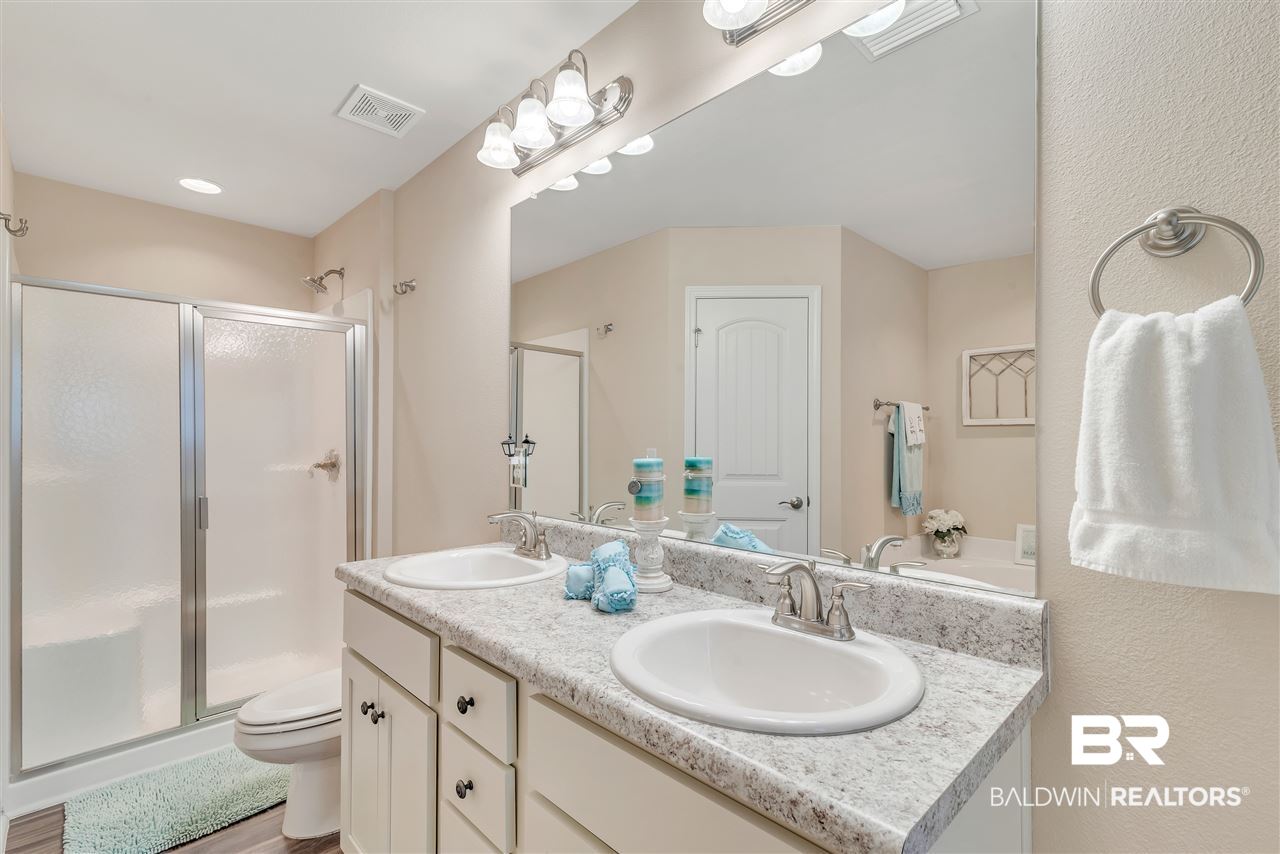 22176 Garland Loop Silverhill, AL 36576 - Photo 18 of 31 Master bath view #2