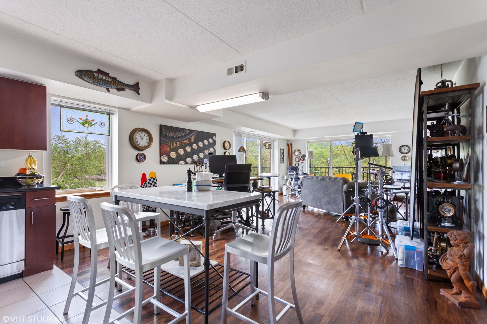 8030 Riverwalk Drive, Unit 3C Lyons, IL 60534 - Photo 5 of 12